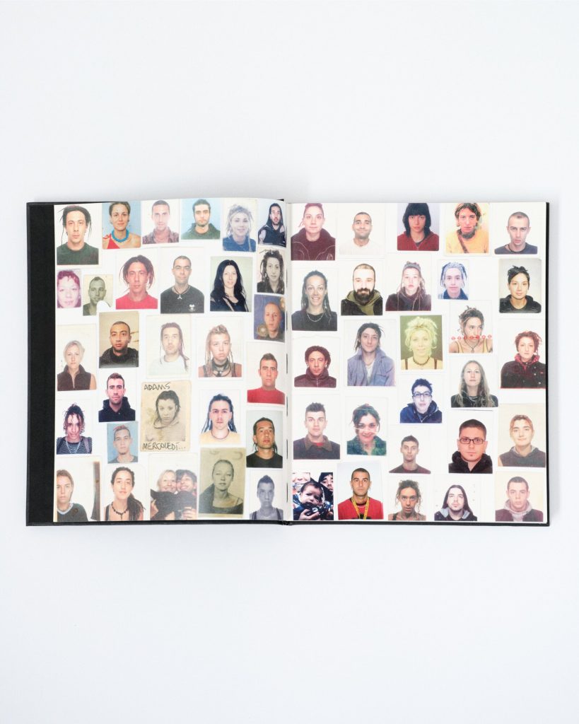 neveralone-book-pic-05_011_web