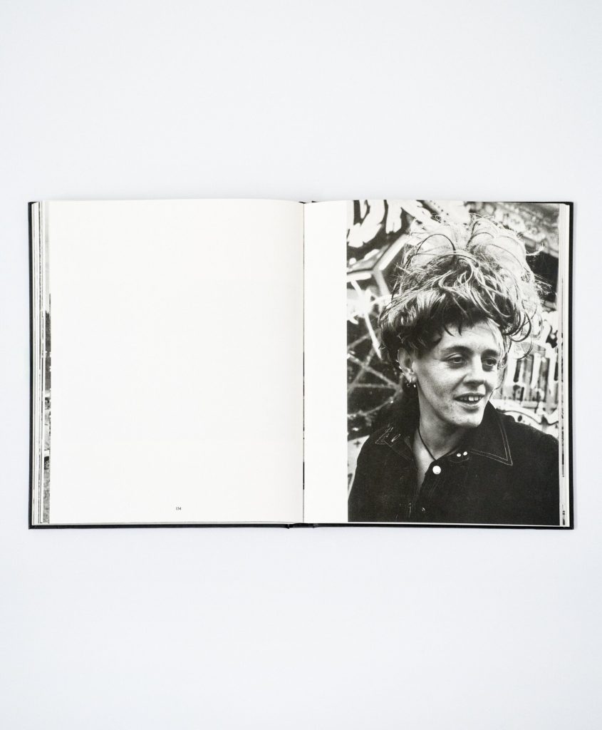 neveralone-book-pic-14_005_web